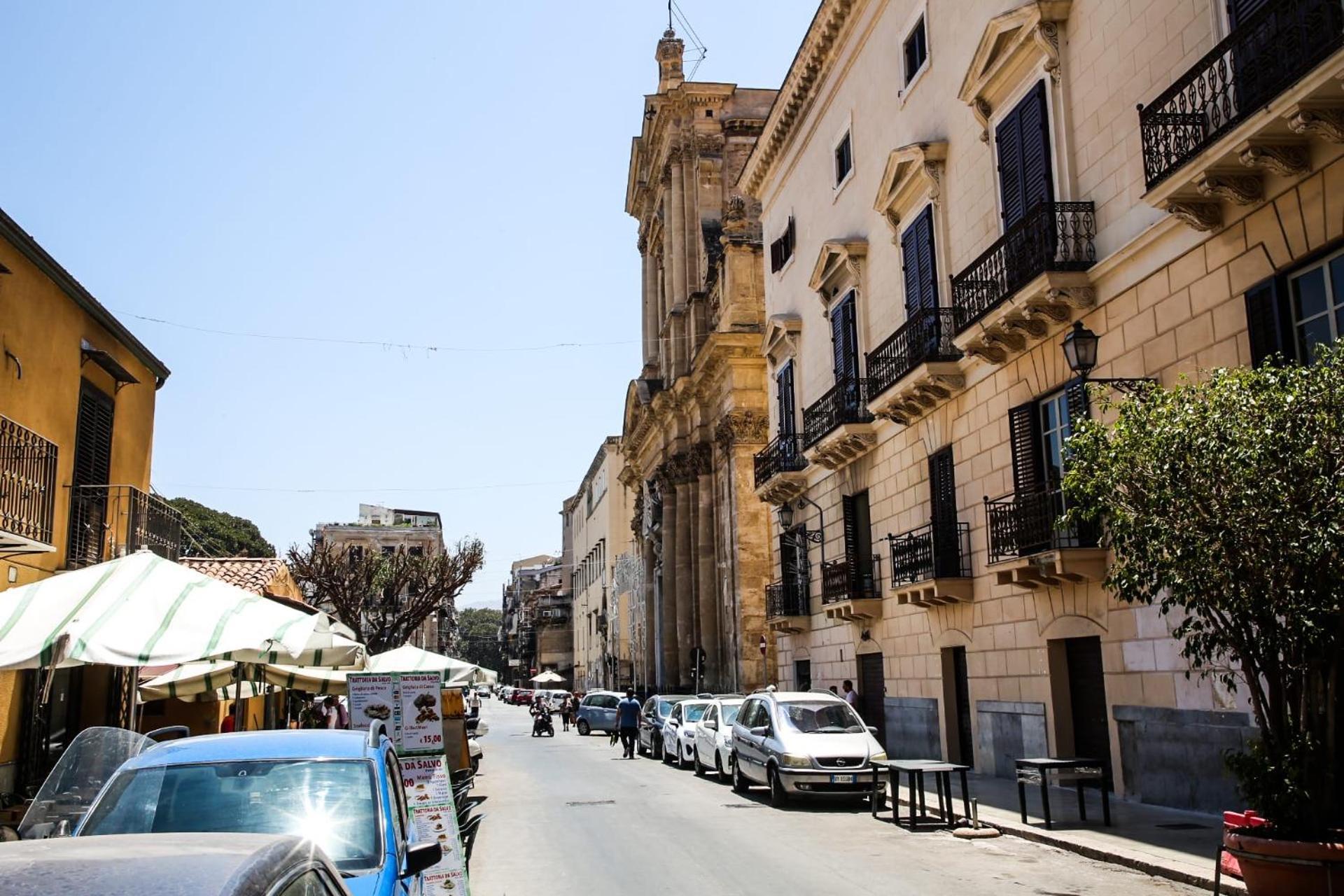 Scillo House Apartment Palermo Bagian luar foto